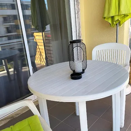 Πανσιόν Sun & Sea, Meia 3*